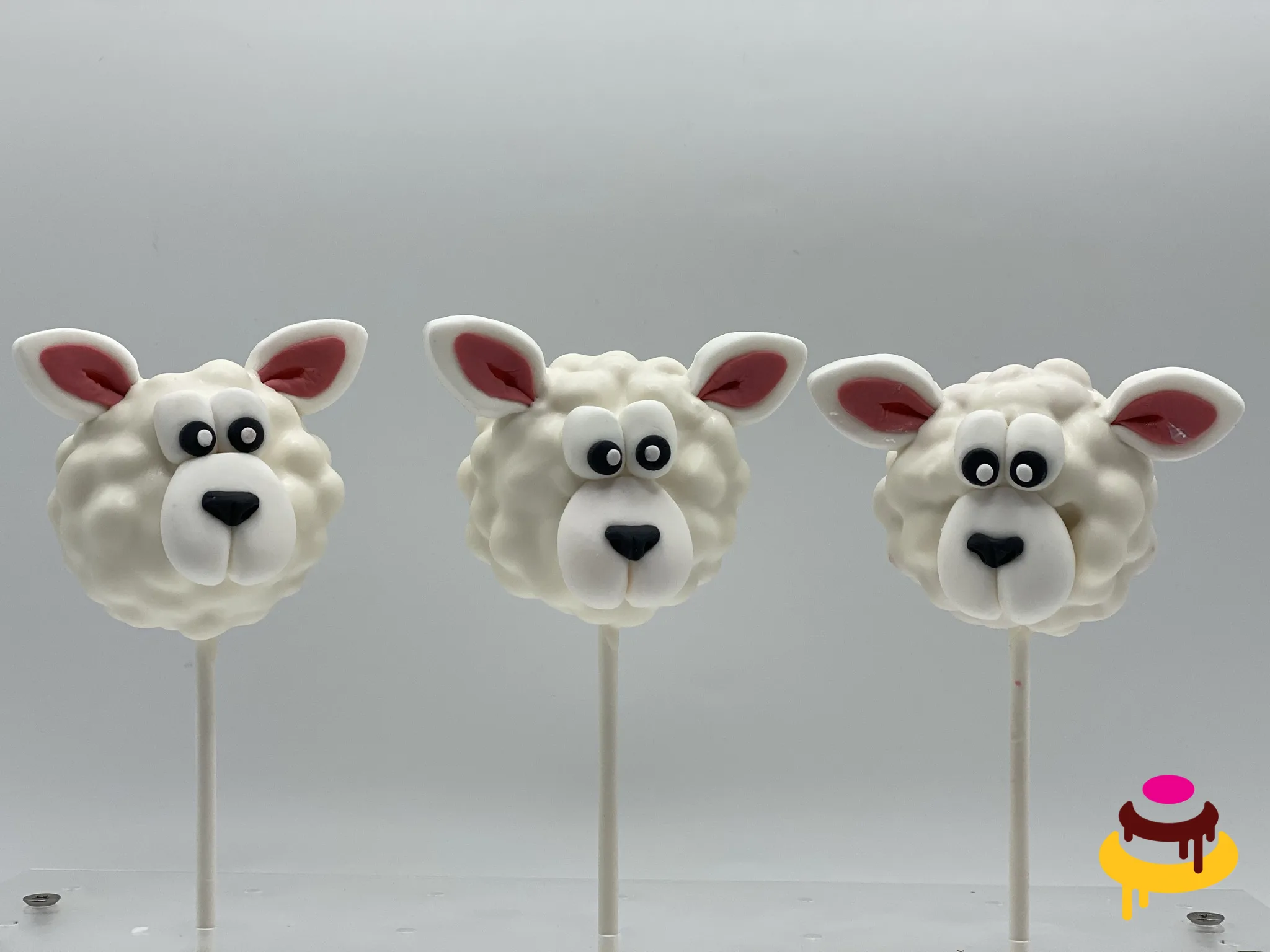 White sheep and lamb cake pops for a farm themed party in the Bay Area