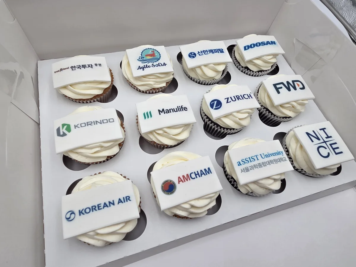International conference logo corporate cupcakes Korean Air Manulife Zurich