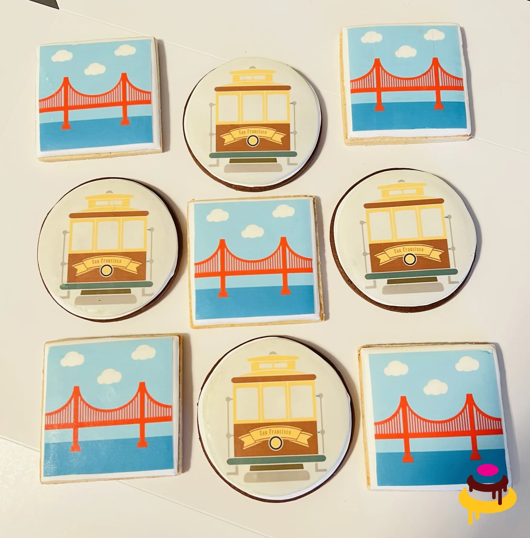 Golden Gate Bridge and cable car printed image cookies
